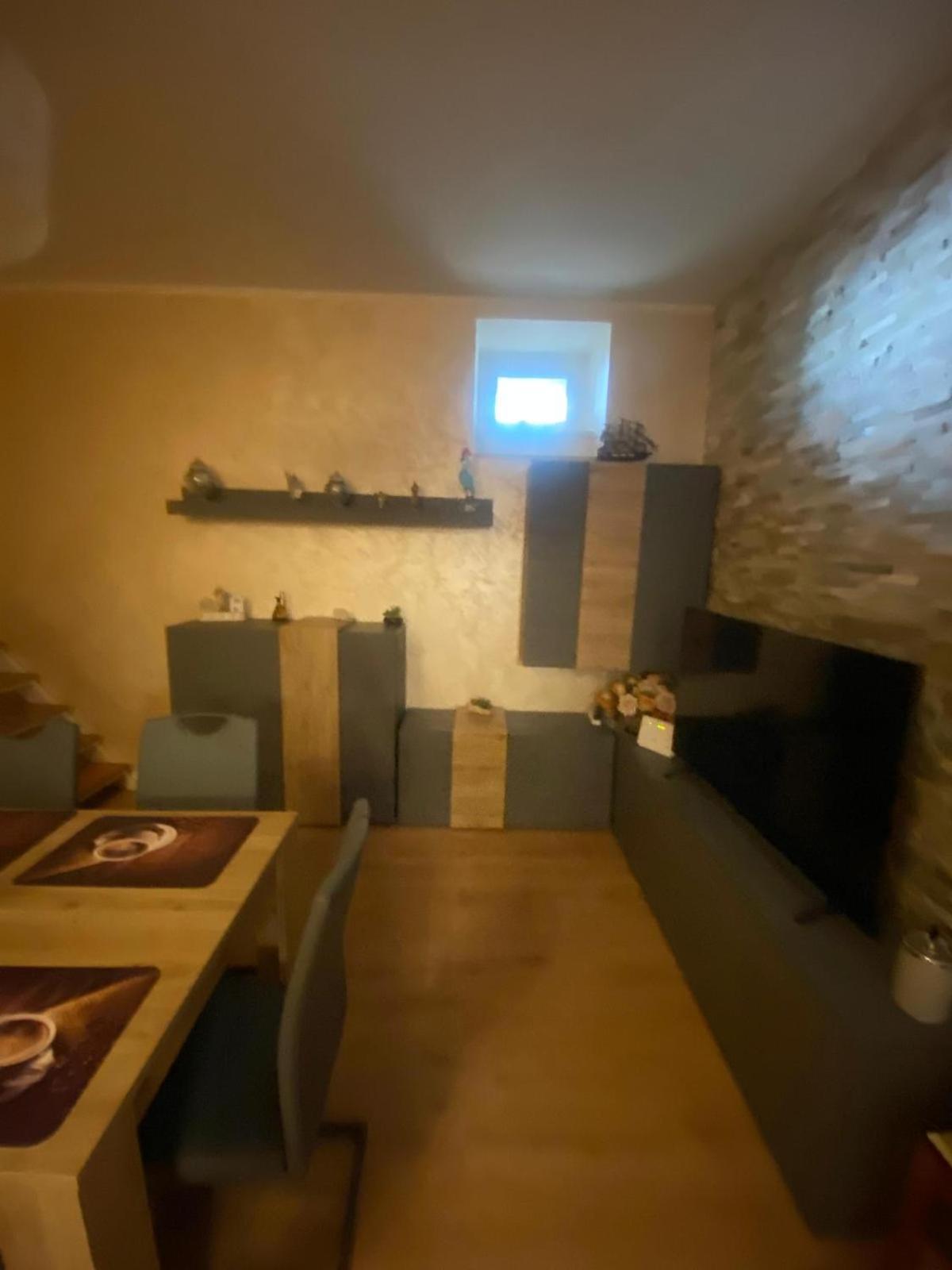 Alley Star Apartment Norma Ngoại thất bức ảnh